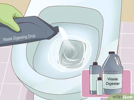 Очистите туалет дома на колесах Шаг 13