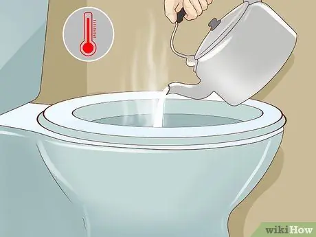 Очистите туалет дома на колесах Шаг 5