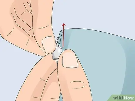 Ремонт бегунка молнии Шаг 9