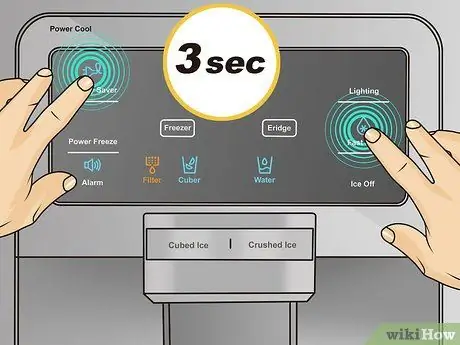 Сброс индикатора водяного фильтра на холодильнике Whirlpool Шаг 3