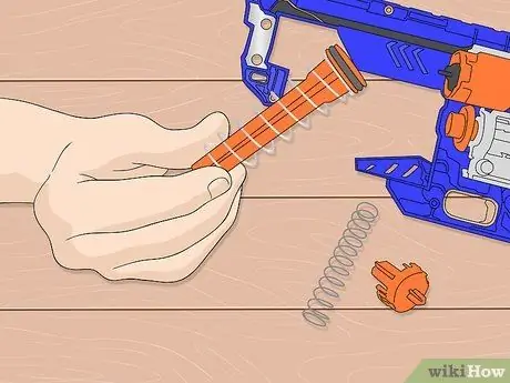Модифицируйте Nerf Gun Шаг 11