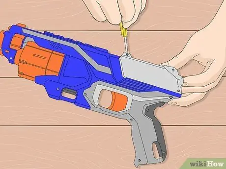 Модифицируйте Nerf Gun Шаг 7