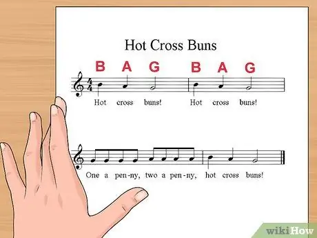 Включите Hot Cross Buns на диктофоне Шаг 4 Включите Hot Cross Buns на диктофоне Шаг 4