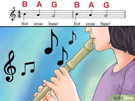 Включите Hot Cross Buns на записывающем устройстве. Шаг 8 Включите Hot Cross Buns на записывающем устройстве. Шаг 8