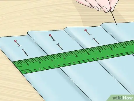 Добавить тюль в платье для выпускного вечера Шаг 7