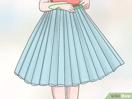 Добавить тюль в платье для выпускного вечера Шаг 8