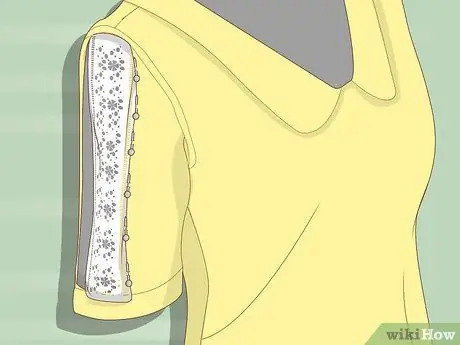 Модифицируйте рукава кружевом Step 13