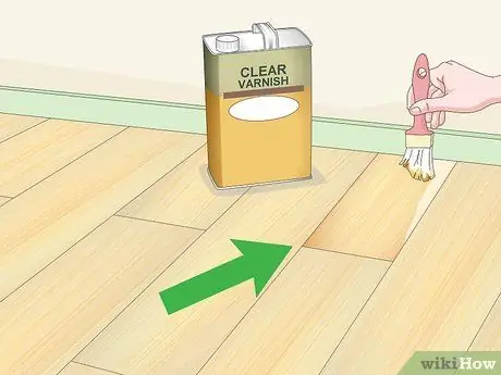 Завершить сосновые полы Шаг 10