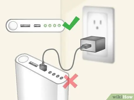 Зарядите Power Bank Шаг 8