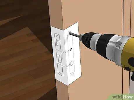 Замена штормовой двери, шаг 12