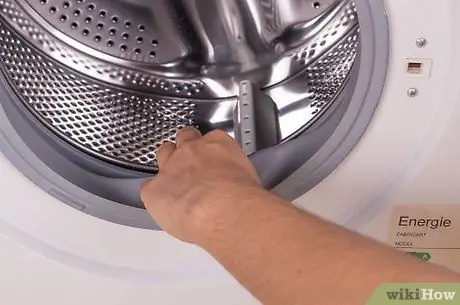 Очистите шайбу с фронтальной загрузкой, шаг 2