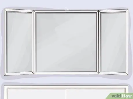 Повесьте косметическое зеркало Шаг 8