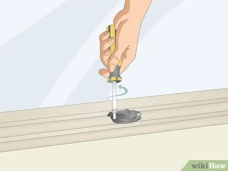 Покраска виниловых окон Шаг 2