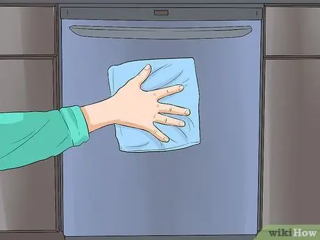 Очистка посудомоечной машины Frigidaire Шаг 2 Очистка посудомоечной машины Frigidaire Шаг 2