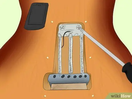 Блокировка тремоло Floyd Rose, шаг 9