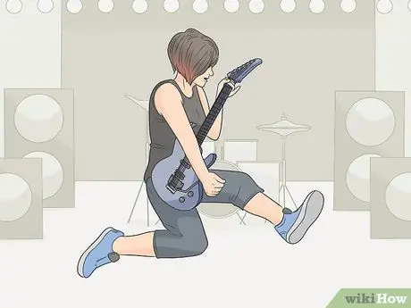 Делайте гитарные движения, шаг 10