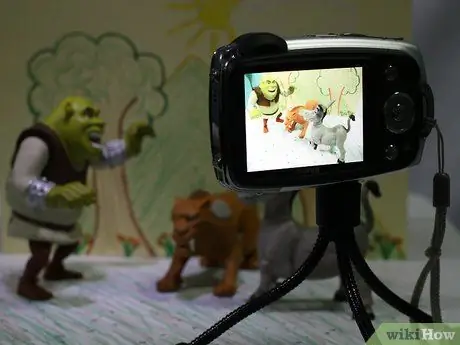 Сделайте покадровое видео вашей любимой мягкой игрушки или фигурки Шаг 4 Сделайте покадровое видео вашей любимой мягкой игрушки или фигурки Шаг 4