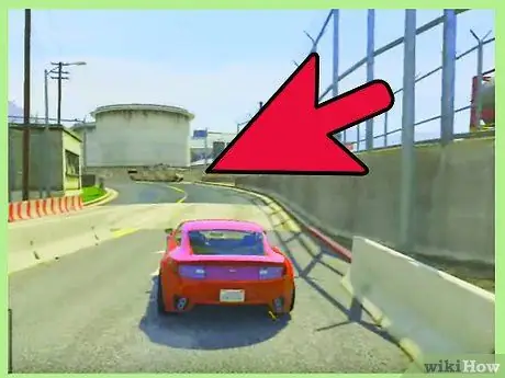 Получить танк в GTA V Шаг 2 Получить танк в GTA V Шаг 2