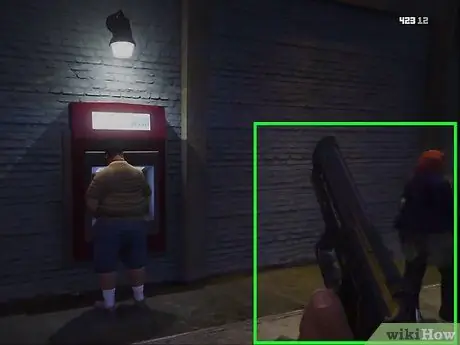 Грабить людей в банкоматах в GTA V, шаг 3 Грабить людей в банкоматах в GTA V, шаг 3