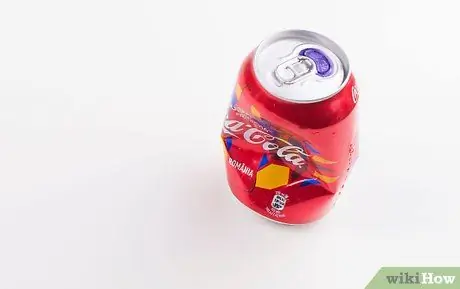 Сделайте фокус с банкой из-под газировки, шаг 4 Сделайте фокус с банкой из-под газировки, шаг 4