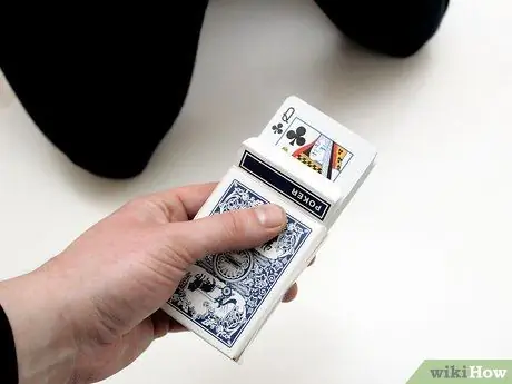 Выполните фокус с картой, используя метод 26-й ключевой карты Шаг 2 Выполните фокус с картой, используя метод 26-й ключевой карты Шаг 2