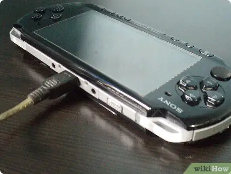 Поместите сохраненные игры на вашу PSP Шаг 1 Поместите сохраненные игры на вашу PSP Шаг 1