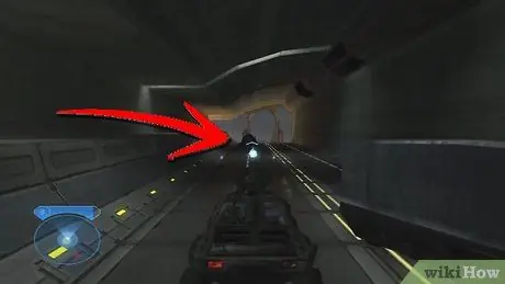 Получите пистолет-скарабей в Halo 2, шаг 4 Получите пистолет-скарабей в Halo 2, шаг 4