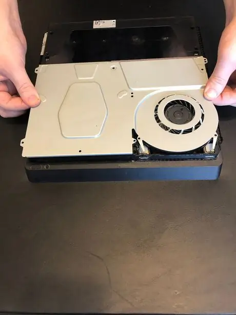 Соберите PS4 Slim 1 Соберите PS4 Slim 1