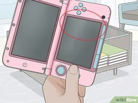 Очистка экрана Nintendo 3DS, шаг 7 Очистка экрана Nintendo 3DS, шаг 7