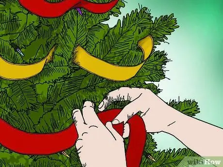 Украшаем елку лентой Шаг 12 Украшаем елку лентой Шаг 12