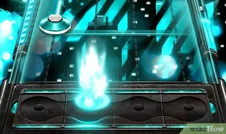 Улучшите свое мастерство в Guitar Hero I, II и III Шаг 4 Улучшите свое мастерство в Guitar Hero I, II и III Шаг 4