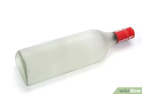 Ослепить бутылку алкоголя, шаг 1 Ослепить бутылку алкоголя, шаг 1