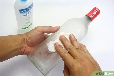 Ослепить бутылку алкоголя, шаг 3 Ослепить бутылку алкоголя, шаг 3