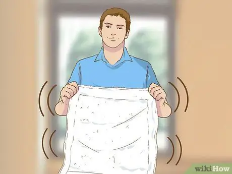 Очистите белый коврик Шаг 3 Очистите белый коврик Шаг 3