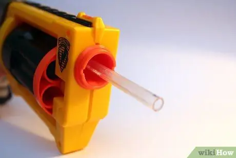Сделайте страйкбольное оружие из Nerf Gun Шаг 5