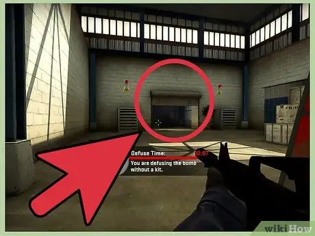 Обезвредить бомбу в Counter Strike Step 2 Обезвредить бомбу в Counter Strike Step 2
