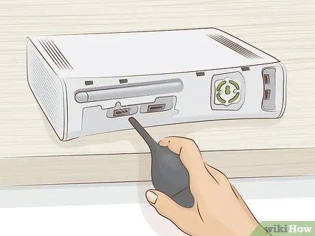 Очистка Xbox Шаг 4 Очистка Xbox Шаг 4