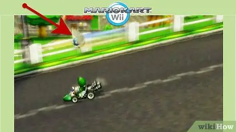 Уклоняйтесь от синей ракушки на Mario Kart Wii с помощью гриба-ускорителя Шаг 3 Уклоняйтесь от синей ракушки на Mario Kart Wii с помощью гриба-ускорителя Шаг 3