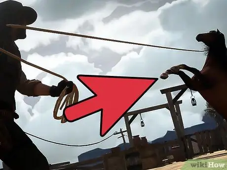 Повесить кого-нибудь в Red Dead Redemption, шаг 1 Повесить кого-нибудь в Red Dead Redemption, шаг 1