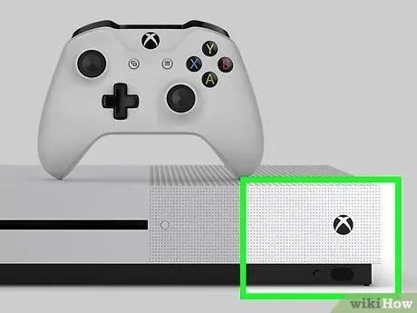 Играйте на Xbox 360 через Xbox One Шаг 1 Играйте на Xbox 360 через Xbox One Шаг 1