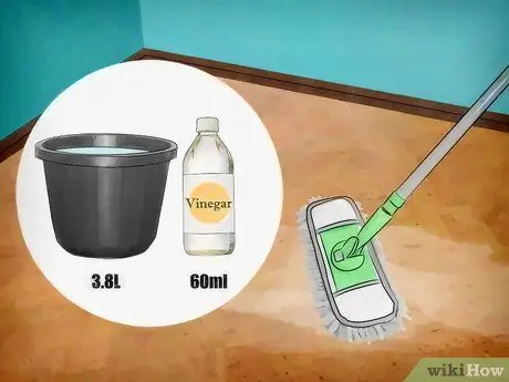 Чистка пробкового пола, шаг 2