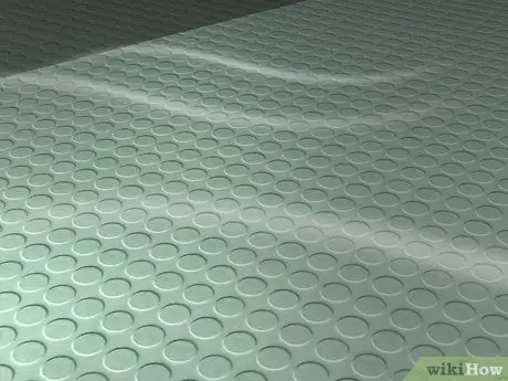 Очистите резиновое покрытие Шаг 4