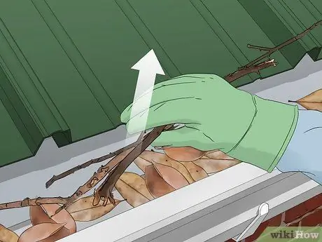 Удаление льда из желобов Шаг 9