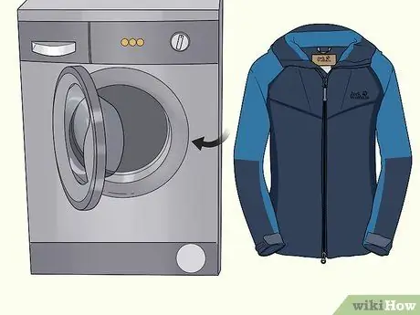 Постирайте куртку Jack Wolfskin, шаг 3 Постирайте куртку Jack Wolfskin, шаг 3