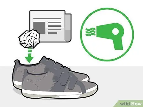 Очистите вашу обувь Plae Step 12 Очистите вашу обувь Plae Step 12