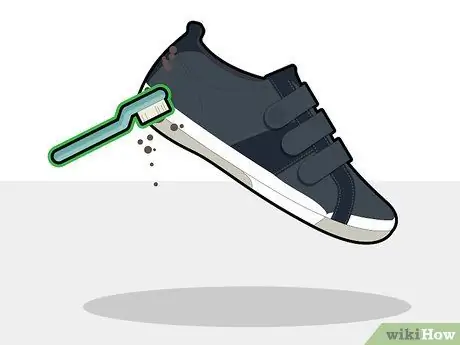 Очистите вашу обувь Plae Step 2 Очистите вашу обувь Plae Step 2