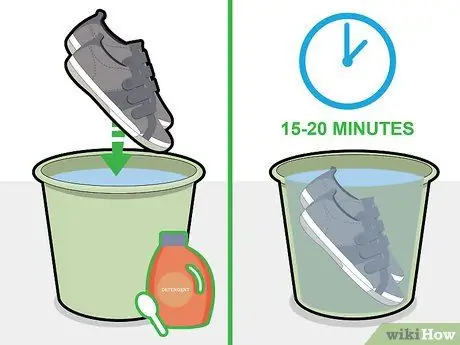 Очистите вашу обувь Plae Step 6 Очистите вашу обувь Plae Step 6
