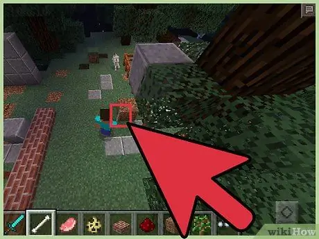 Приручить собаку в Minecraft PE Шаг 4 Приручить собаку в Minecraft PE Шаг 4