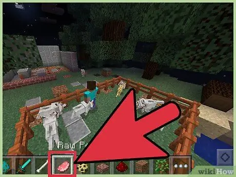 Приручить собаку в Minecraft PE Шаг 8 Приручить собаку в Minecraft PE Шаг 8