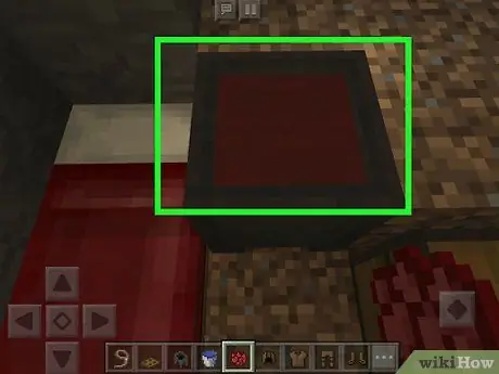 Краска кожаной брони в Minecraft PE Шаг 4 Краска кожаной брони в Minecraft PE Шаг 4